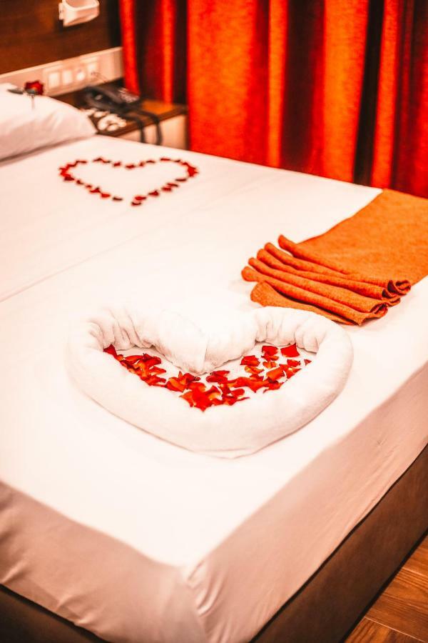 Hotel Makarim Tétouan Екстериор снимка