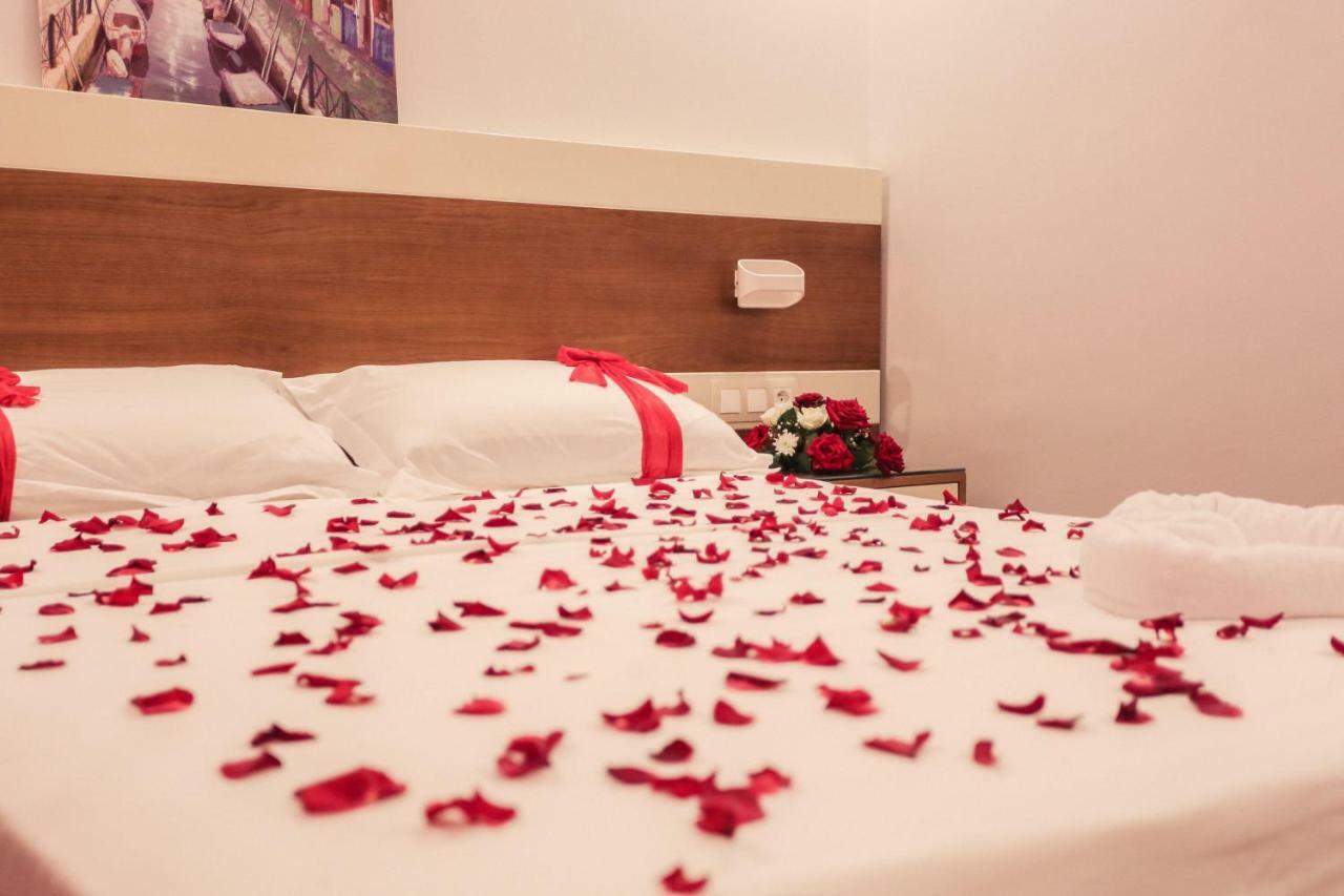Hotel Makarim Tétouan Екстериор снимка