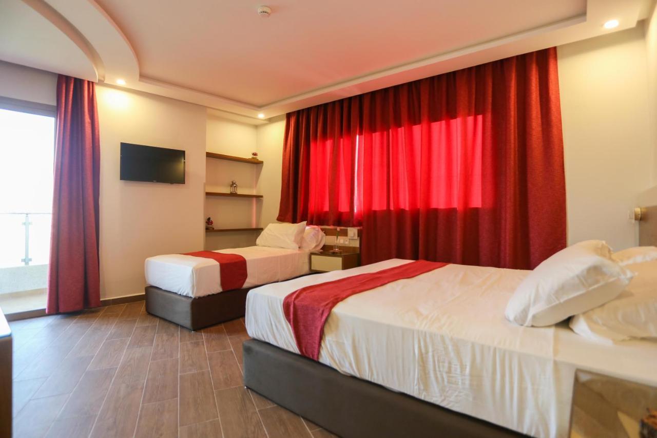Hotel Makarim Tétouan Екстериор снимка